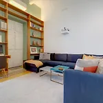 Traditional Maltese Townhouse Wt Terrace And Pool By Buena Vista * Senglea