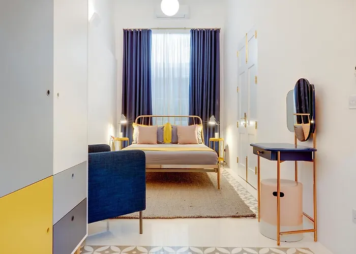 Traditional Maltese Townhouse Wt Terrace And Pool By Buena Vista 센글리아