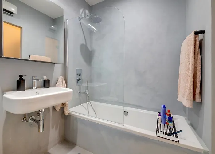 펜션 Traditional Maltese Townhouse Wt Terrace And Pool By Buena Vista