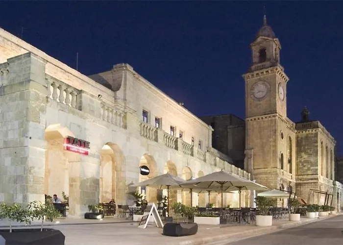 Traditional Maltese Townhouse Wt Terrace And Pool By Buena Vista 펜션