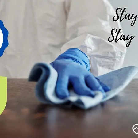 Traditional Maltese Townhouse Wt Terrace And Pool *