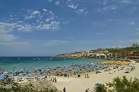 Traditional Maltese Townhouse Wt Terrace And Pool