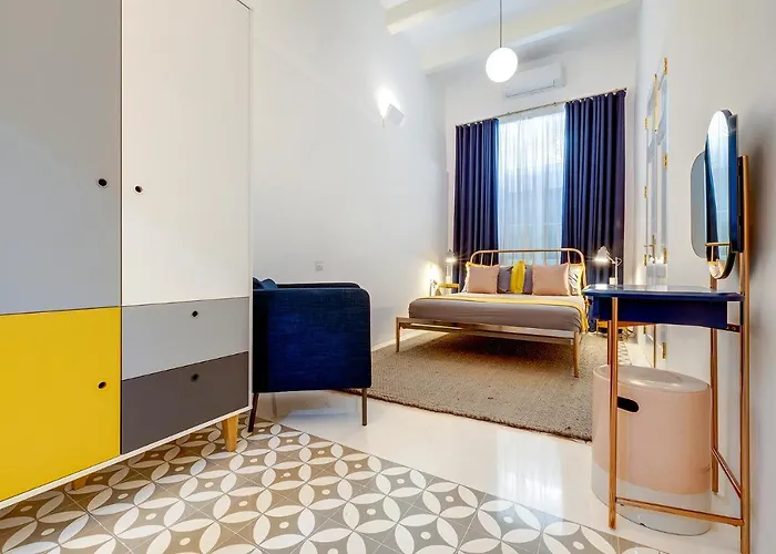 펜션 Traditional Maltese Townhouse Wt Terrace And Pool By Buena Vista *